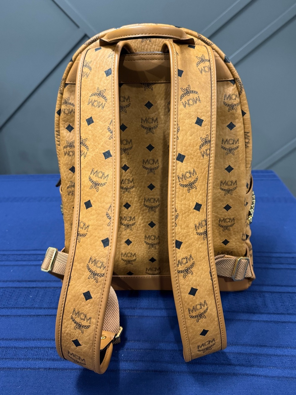 MCM Monogram Backpack - Picture 4 of 8